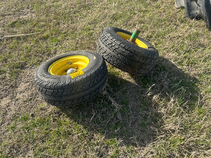 #36275-•-lot-of-(2)-205/65-10-tires-&-rims-image-2