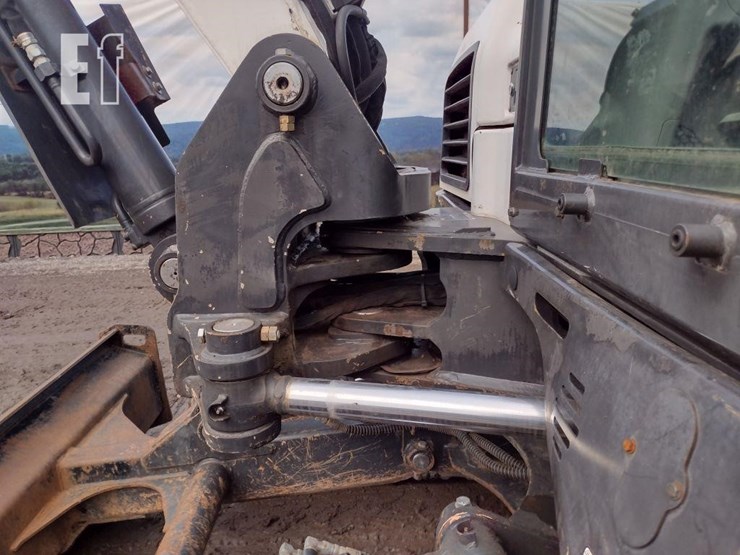 2014-bobcat-e85-image-28