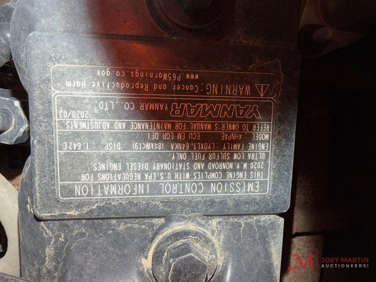 2020-takeuchi-tb230-image-9