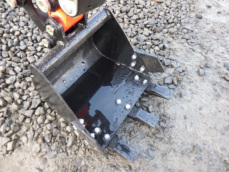 2025-tpm-tpm-16-hydraulic-excavator-image-5