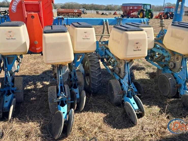 monosem-6-row-twin-planter-w/-seed-monitor-image-15