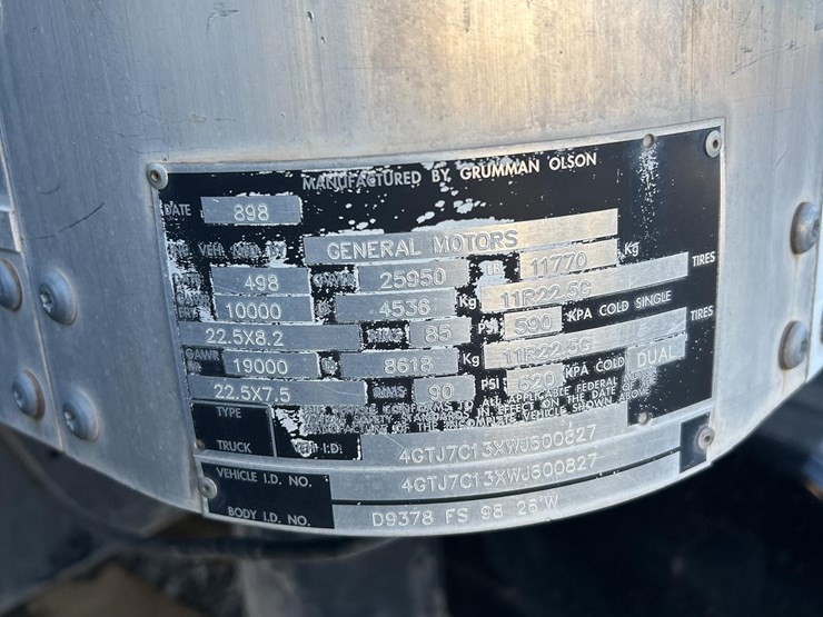 1998-isuzu-ftr-image-44