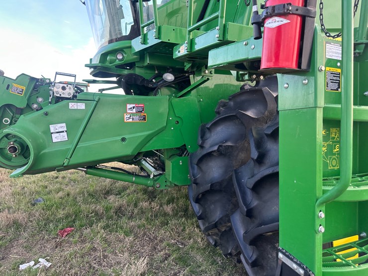 2018-john-deere-s780-image-28