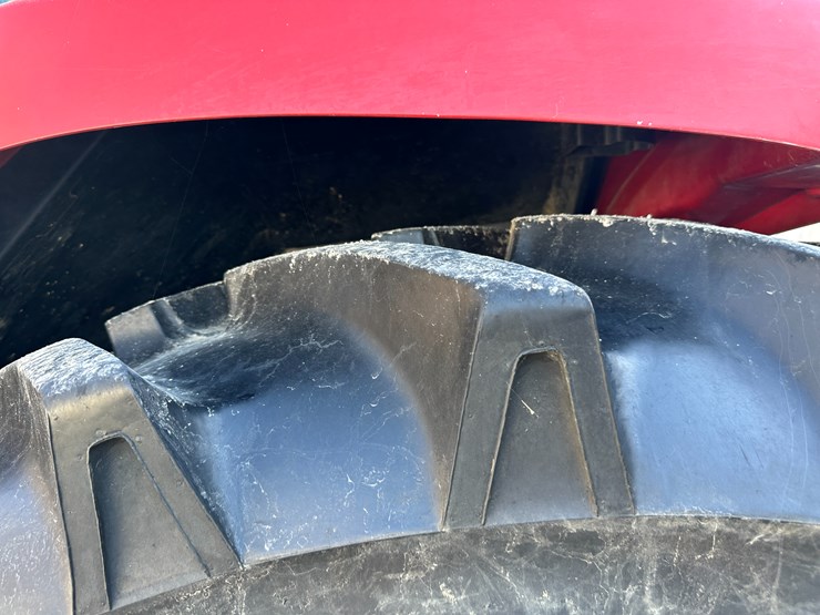 #35799-•-2004-case-mx285-tractor-image-6