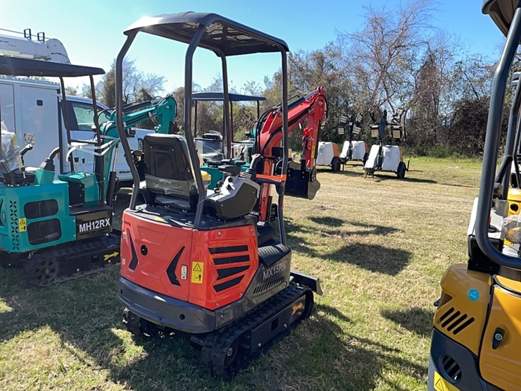 new-cfg-mx15rx-hydraulic-excavator-image-3