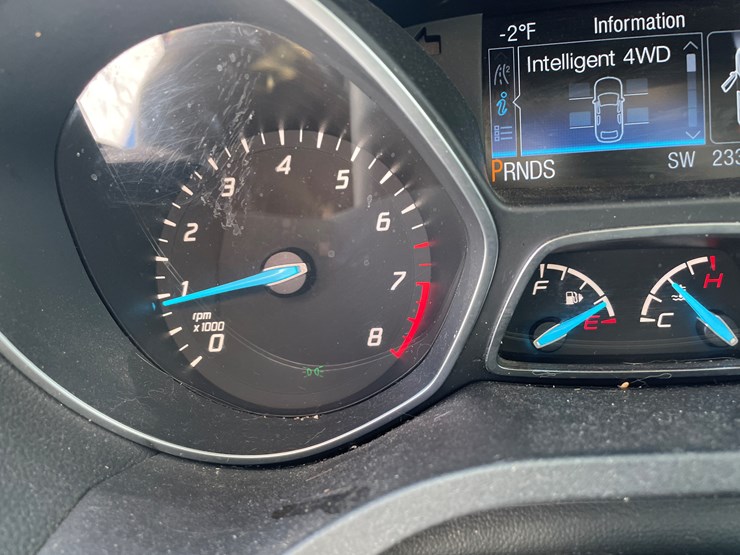 2014-ford-escape-titanium-image-36