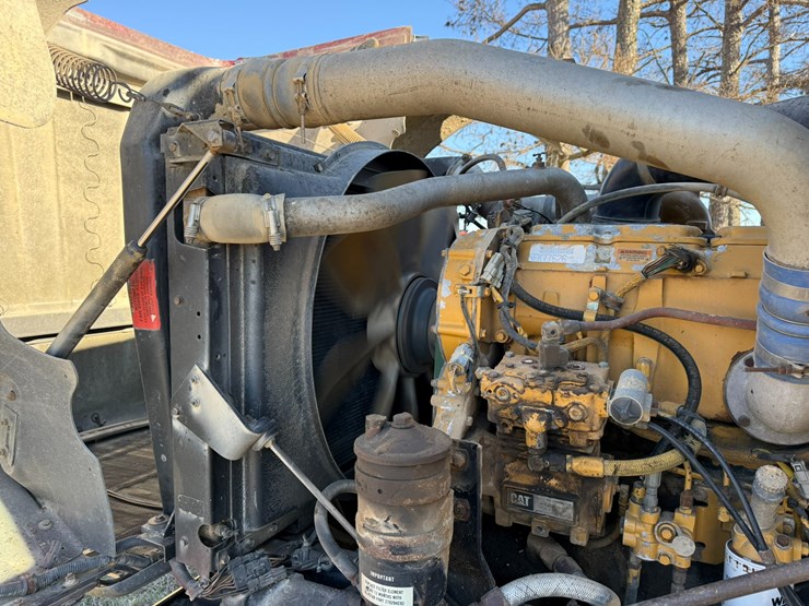 1997-caterpillar-10-image-101