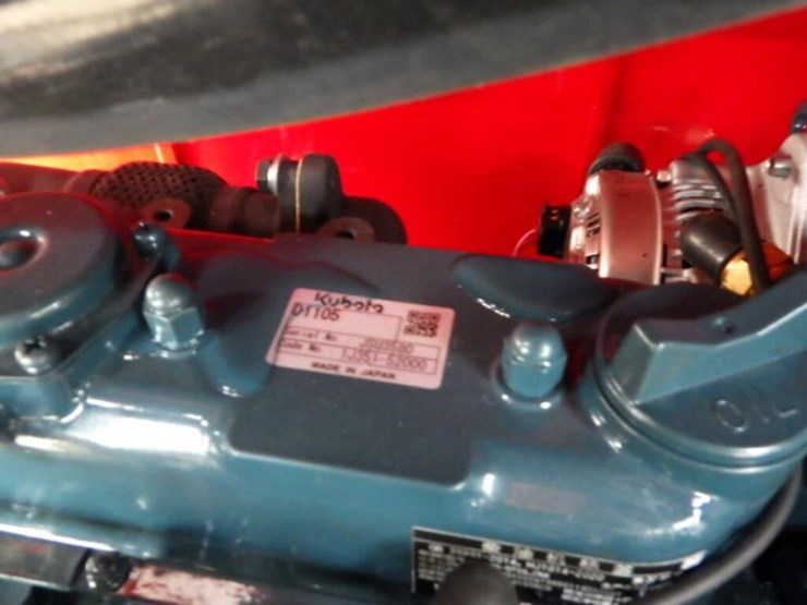 2025-vicsec-30-hydraulic-excavator-image-21