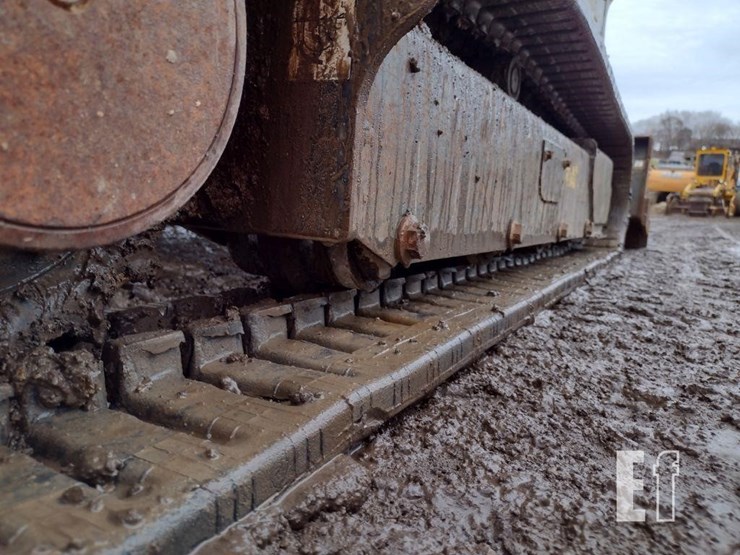 2014-bobcat-e35-image-39