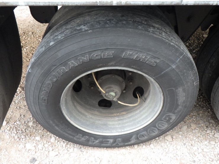 2020-hyundai-translead-image-10