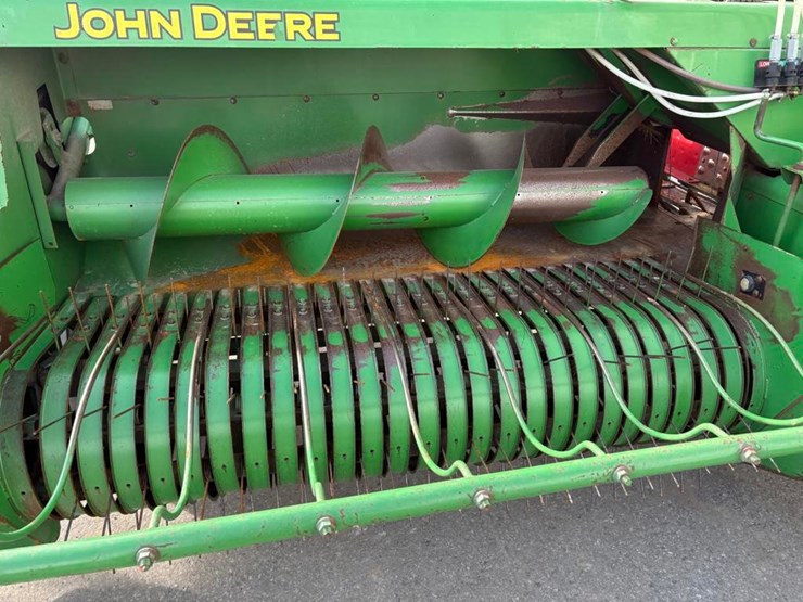 john-deere-348-image-7