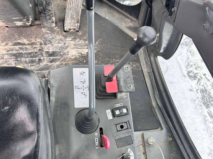 kawasaki-42v2-image-24