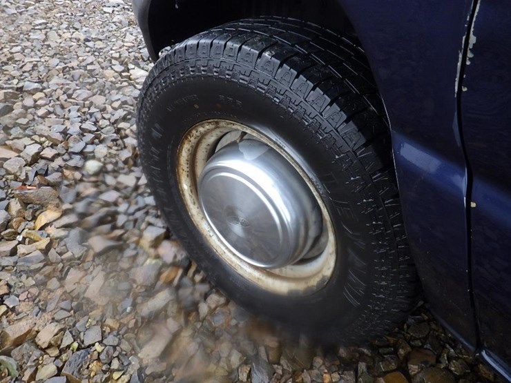 2003-ford-e350-image-13