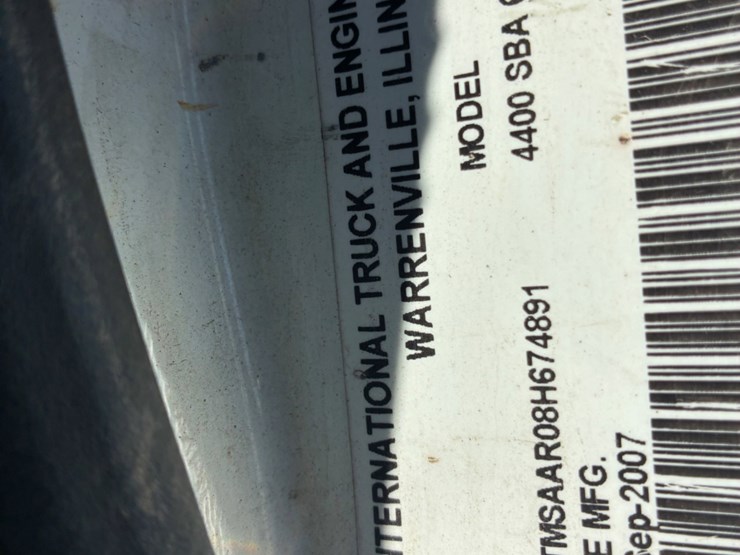 2008-international-durastar-4400-image-10