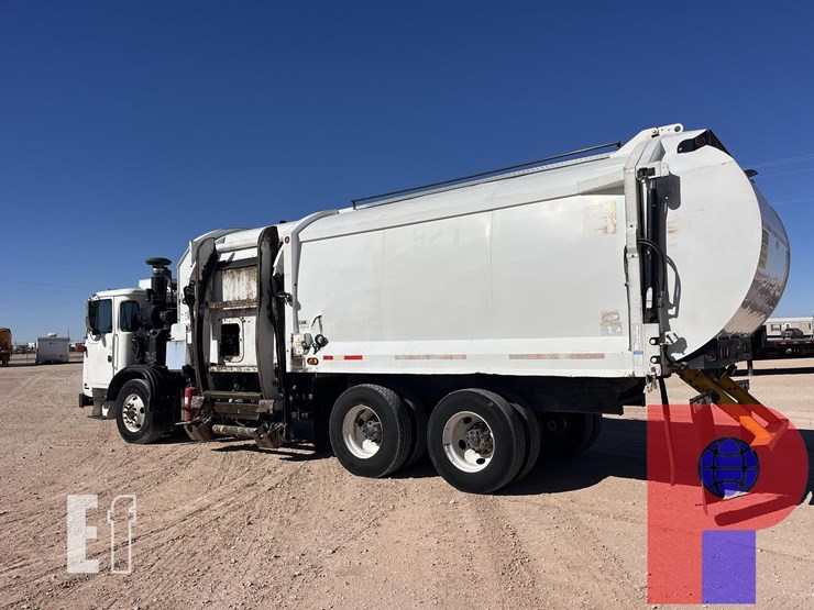 2016-autocar-xpeditor-image-2