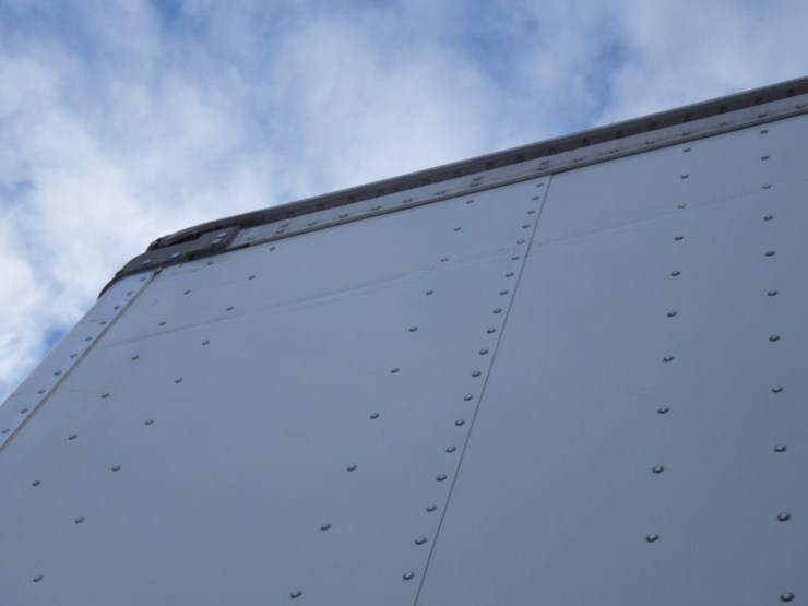 2016-strick-van-image-19