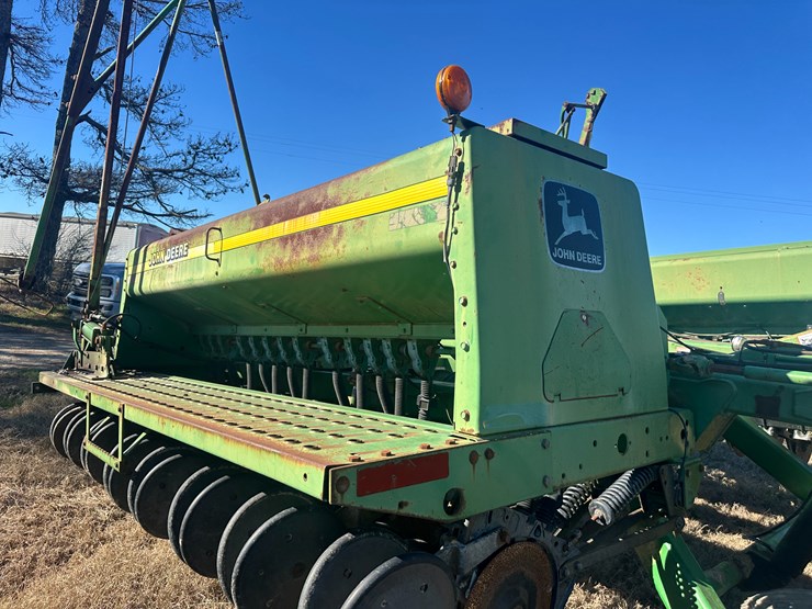 john-deere-455-image-30