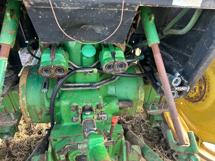 1989-john-deere-2955-image-16