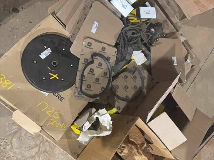 john-deere-1725-image-1