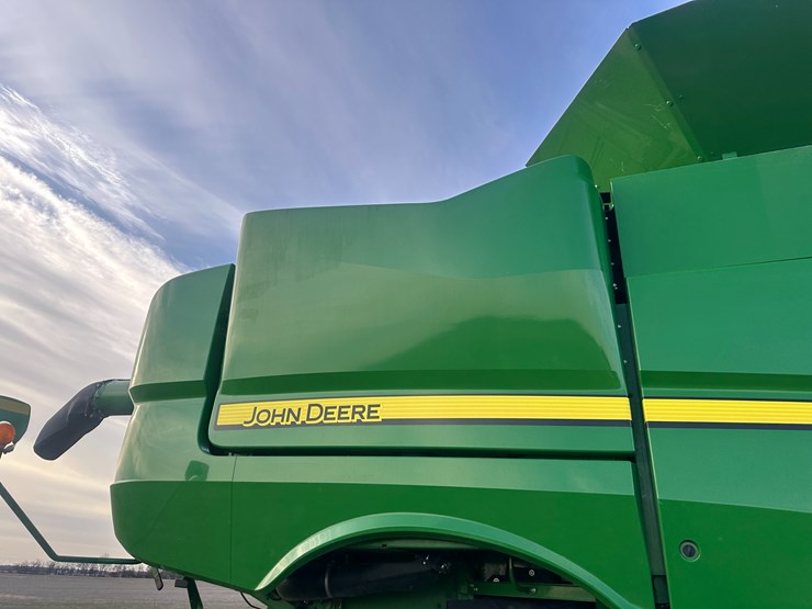 2018-john-deere-s780-image-39