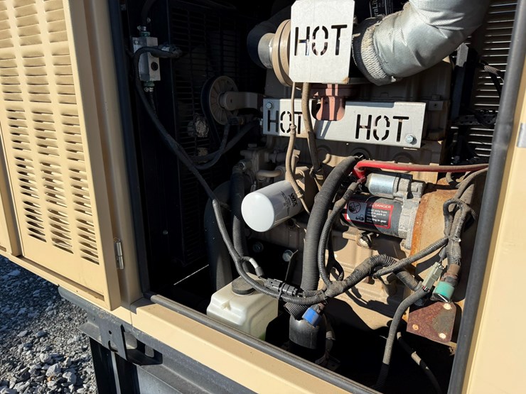 2007-john-deere-4024t-image-6