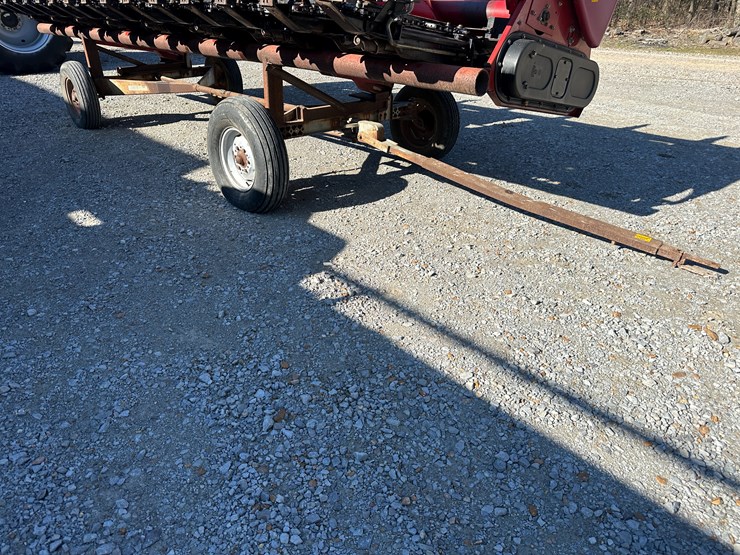 #35811-•-22'-header-wagon-image-2