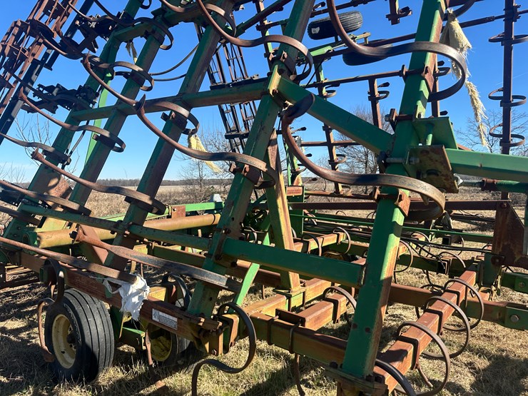 john-deere-42-image-48