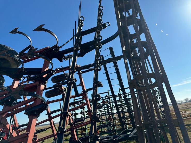 case-ih-200-image-27