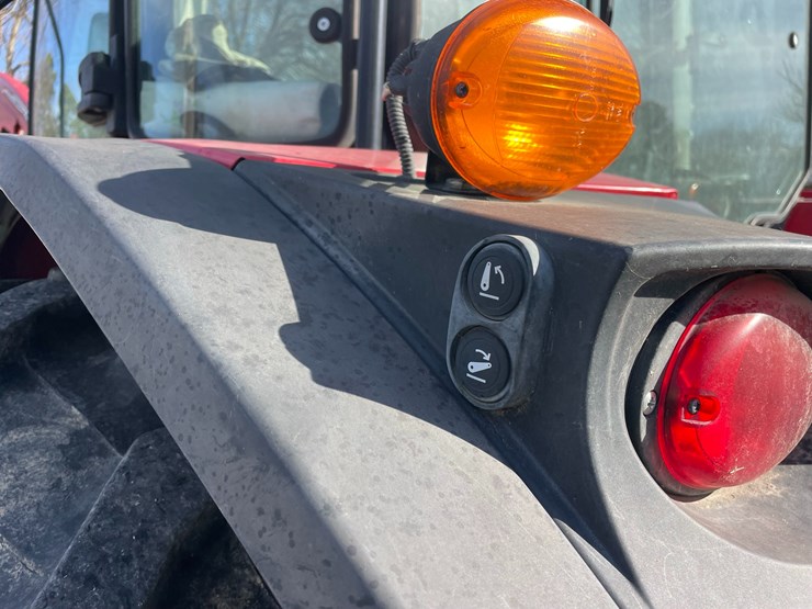 2018-massey-ferguson-4710-image-7