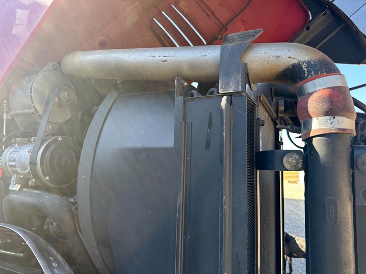 #35799-•-2004-case-mx285-tractor-image-56