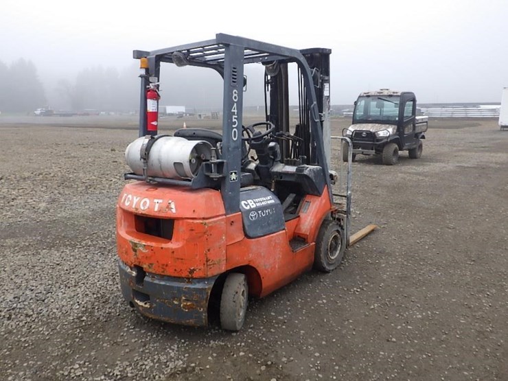 toyota-7fgu18-forklift-image-4