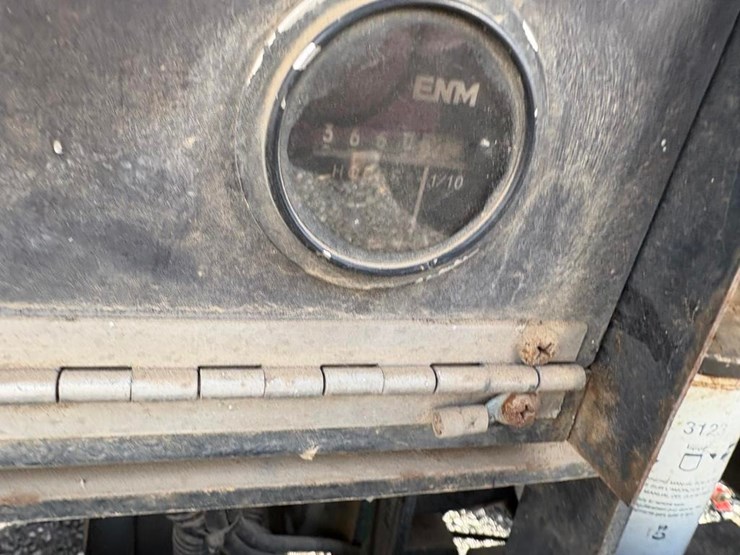 light-tower,-mitsubushi-dsl-image-8