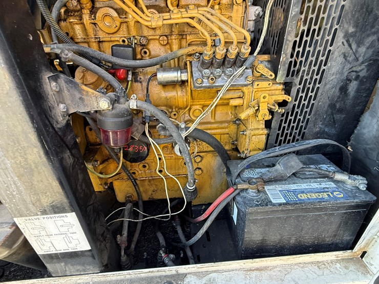 2007-caterpillar-xq20-image-37