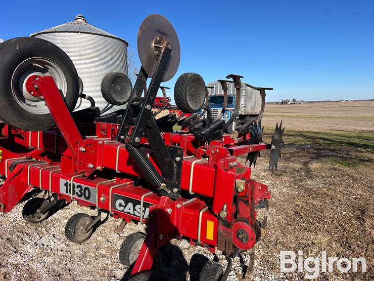 case-ih-1830-image-11