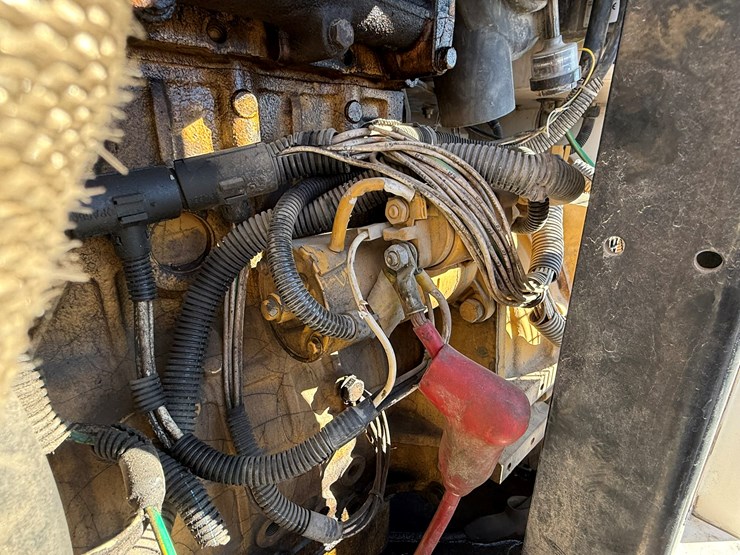 2007-caterpillar-xq20-image-14