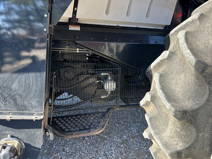 #35797-•-2011-case-7120-combine-image-66