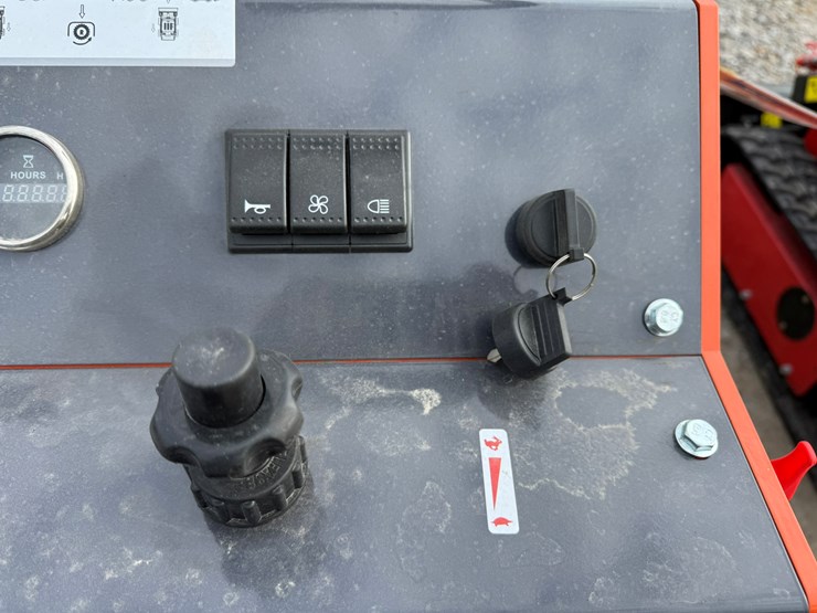 #91-•-unused-tpm-industrial-t460-mini-skid-steer-t46020251123-inv#-35930-image-9