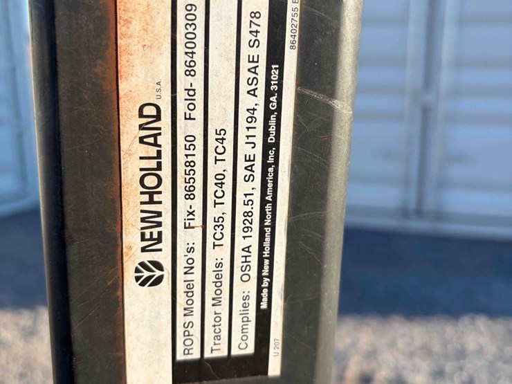 new-holland-tc35d-image-18