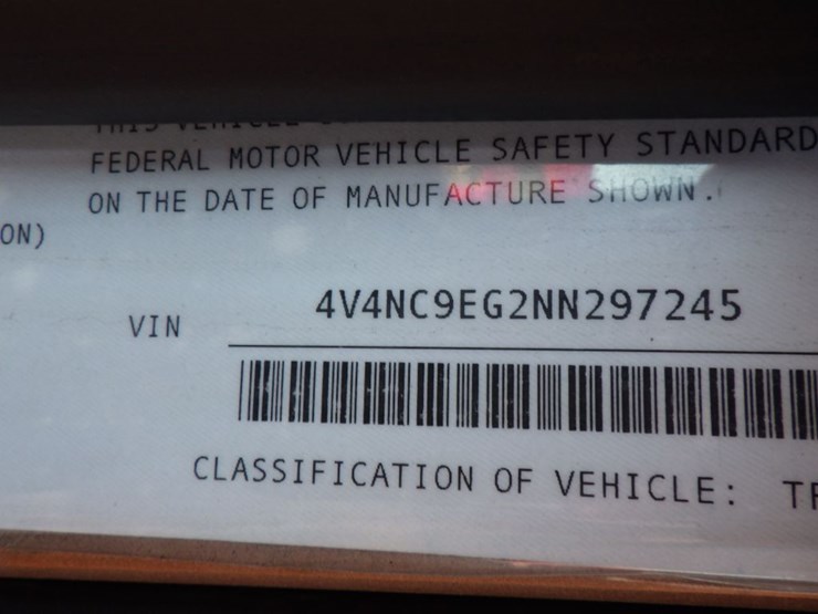 2022-volvo-vnl-760-image-20