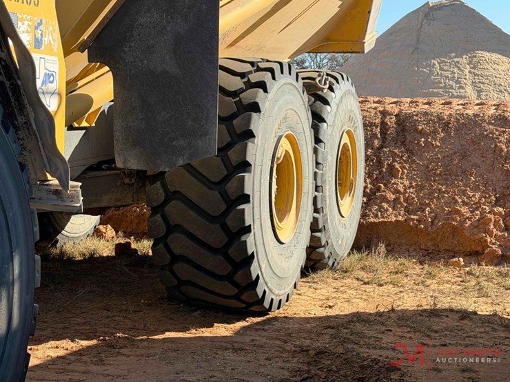 2019-komatsu-hm400-5-image-16