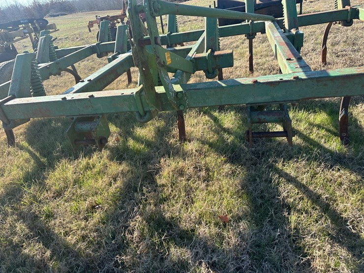 #35833-•-16'-chisel-plow-image-19