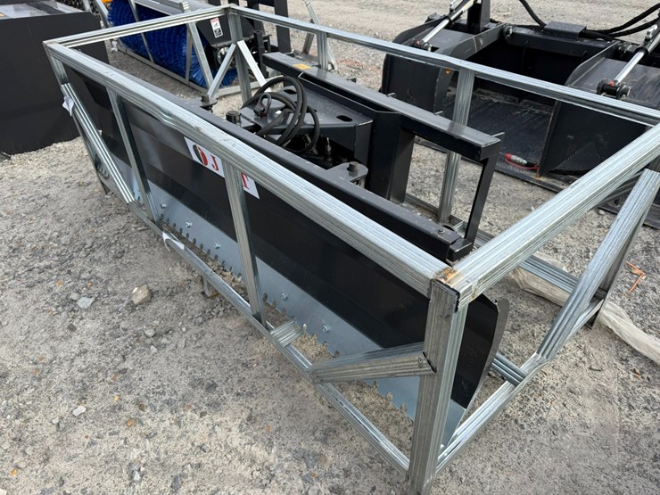 #2090-•-unused-jct-6'-skid-steer-dozer-bladeinv#-36009-image-3