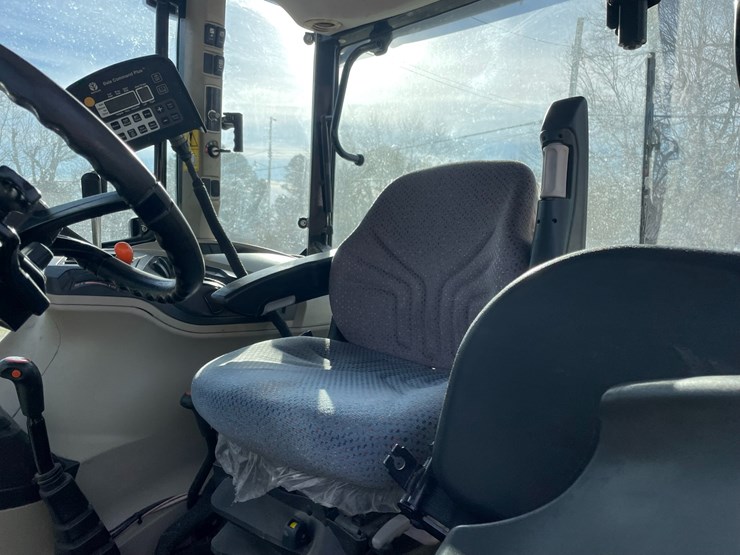 2018-massey-ferguson-4710-image-31