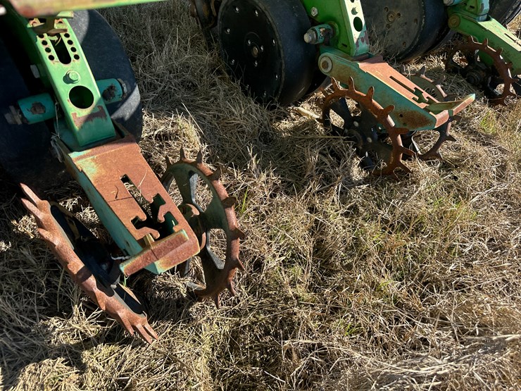 35257-john-deere-12-image-20