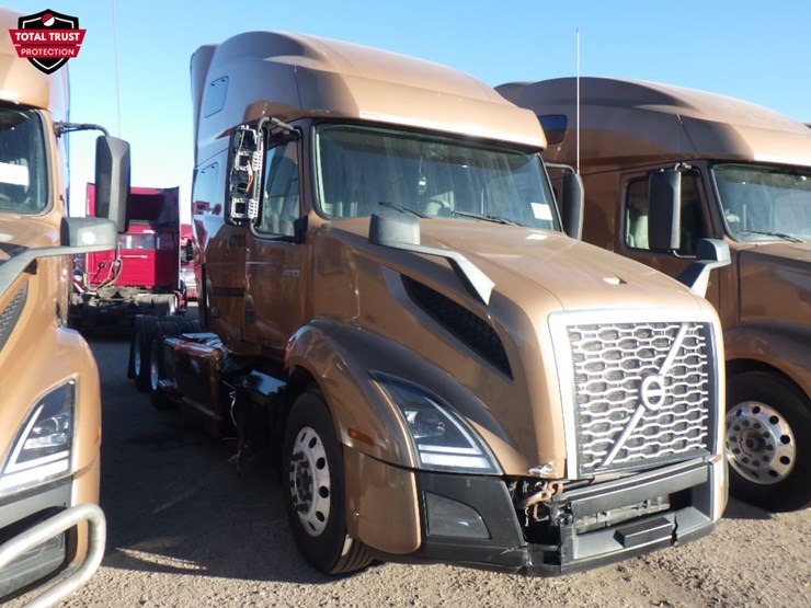 2023-volvo-vnl-760-image-6