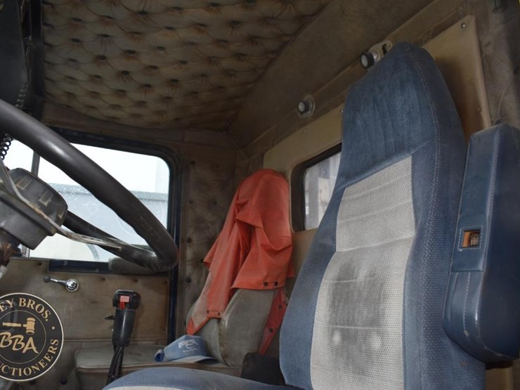 1967-fruehauf-end-dump-image-35