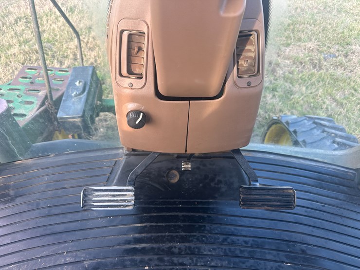 1999-john-deere-8400t-image-60