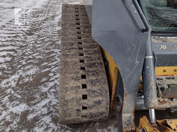 2021-deere-325g-image-34