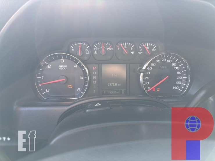 2019-chevrolet-silverado-2500hd-image-6