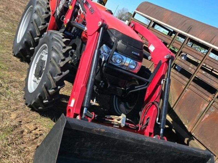 case-ih-farmall-70a-image-5